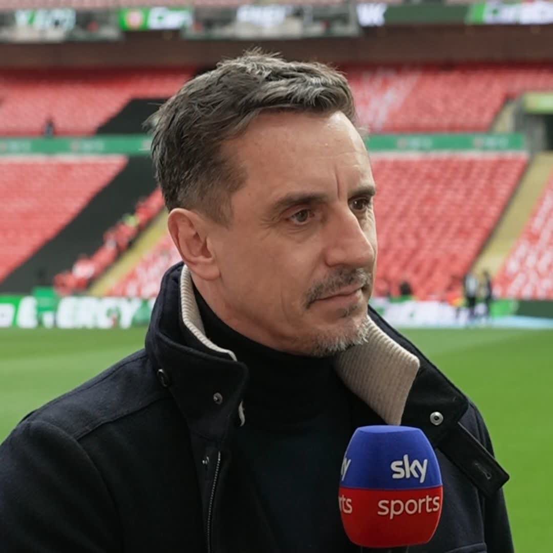 "I think Arsenal have the edge... but never write Pep Guardiola off" 👀 Gary Neville previews the Carabao Cup final from Wembley 🏆