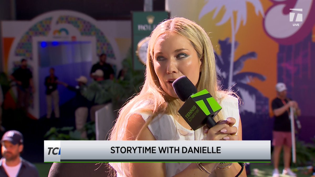 Danielle Collins explique avoir « RECALÉ » Corentin Moutet 😬🇫🇷 🗣️ « Je lui ai dit qu’il devrait avoir un plus gros service (…) Il m’a envoyé un message mais il s’est désabonné quand j’ai dit que je n’étais pas intéressée par les "petits". Ça l’a vexé. »