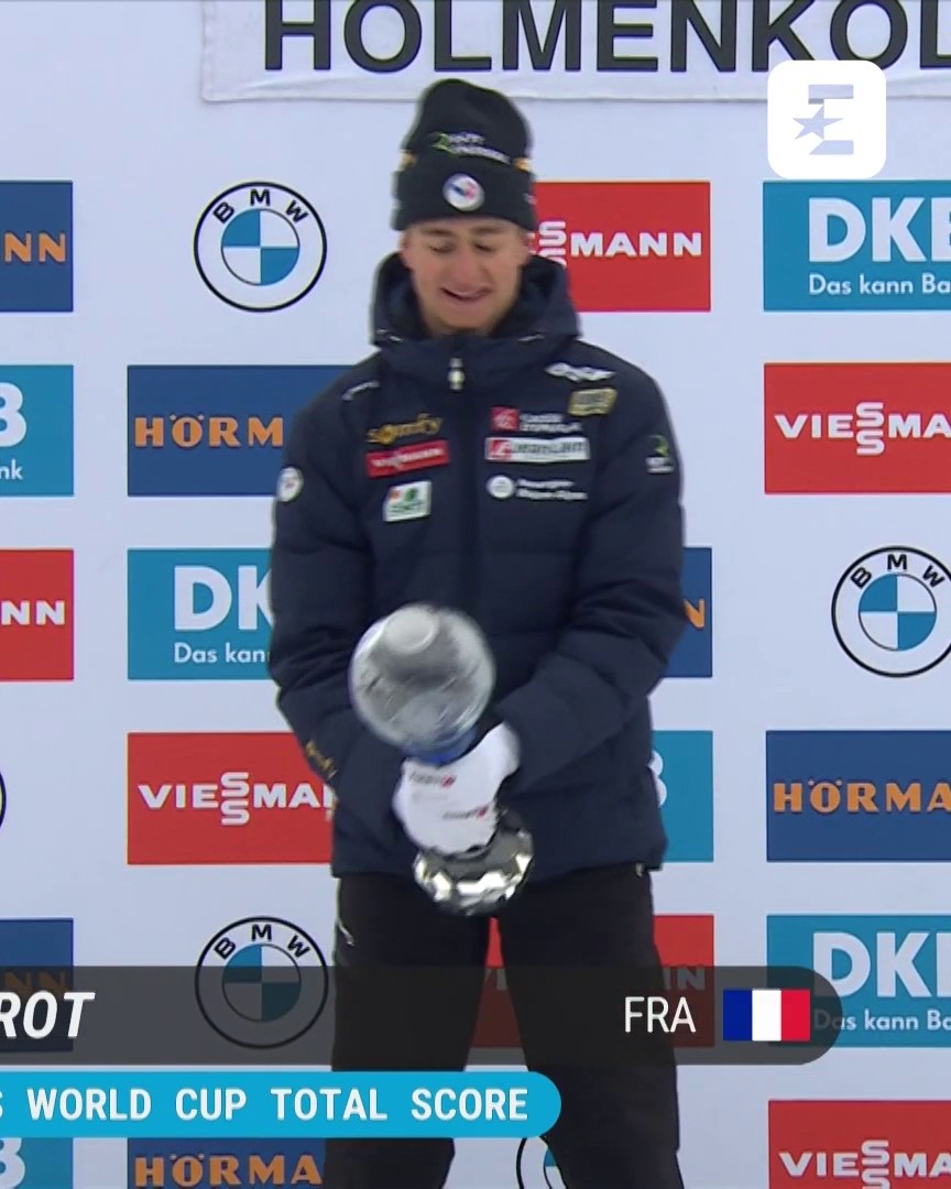 Après Lou Jeanmonnot, Eric Perrot reçoit son gros globe (et prend un gros risque 😅) #ChaletClub