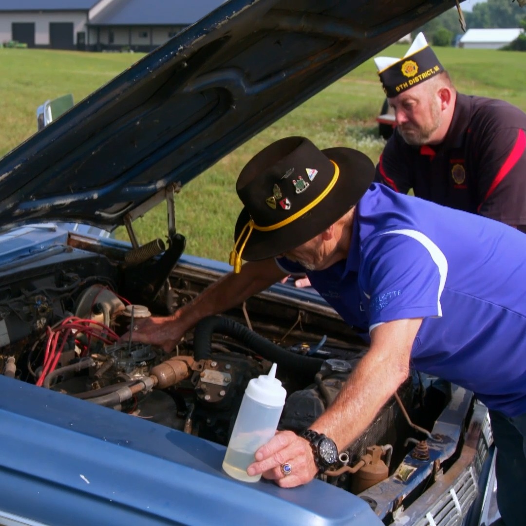 They're trying to fix up a vintage sport fury with hopes of selling it for some BIG cash. Catch a new #FilthyFortunes tonight at 10P on Discovery