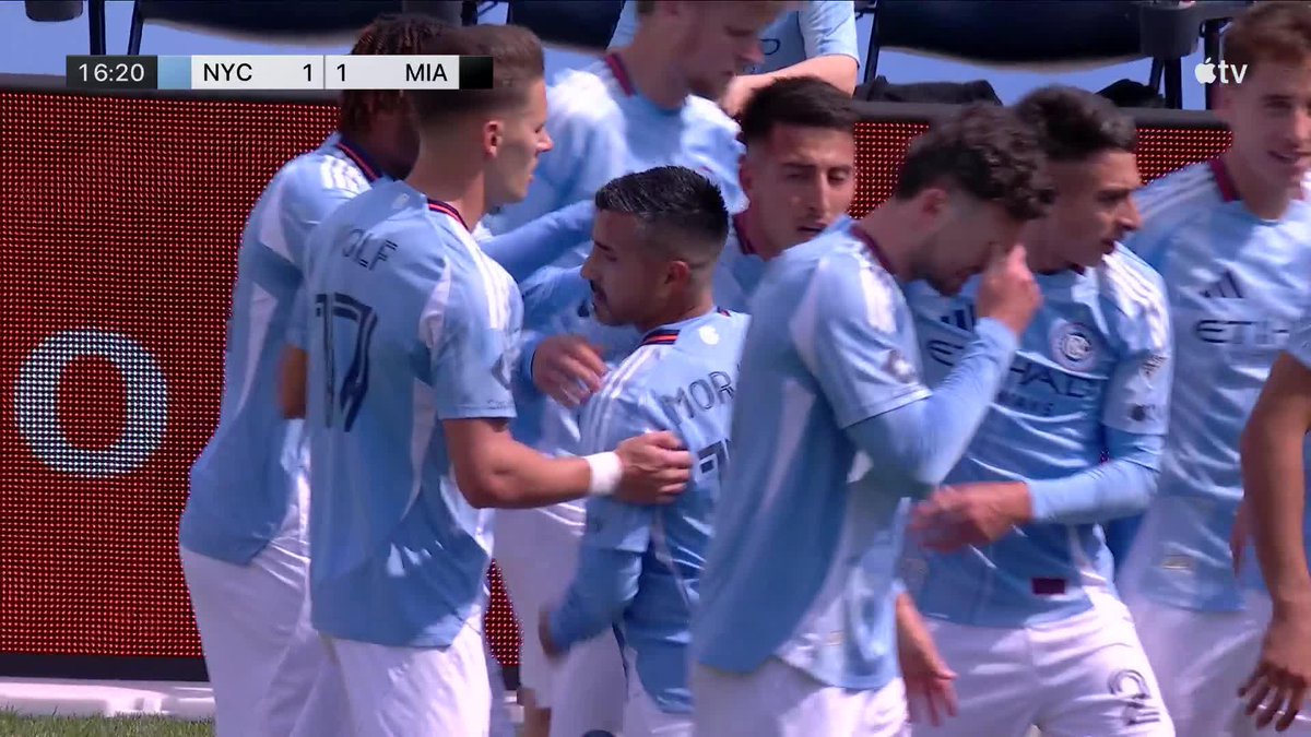🔥🇦🇷 GOLAZO DE TIRO LIBRE DE NICO FERNÁNDEZ MERCAU PARA EL 1-1 DE NEW YORK CITY ANTE INTER MIAMI.