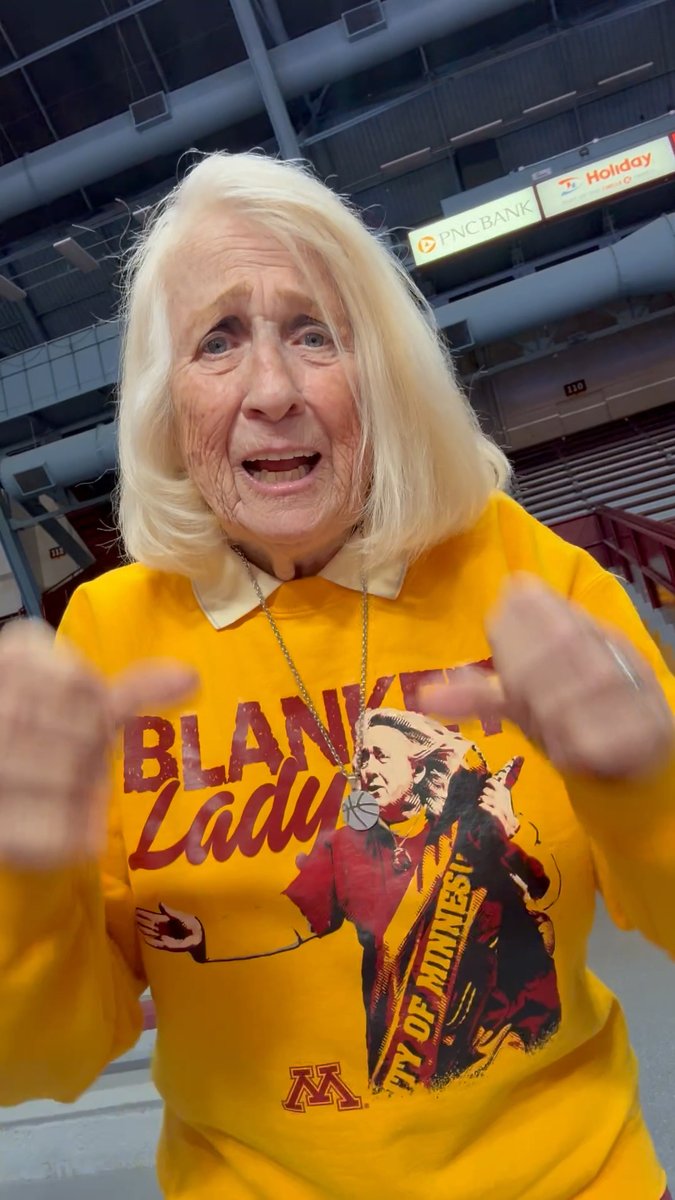 Blanket Lady has spoken 〽️ #SkiUMah