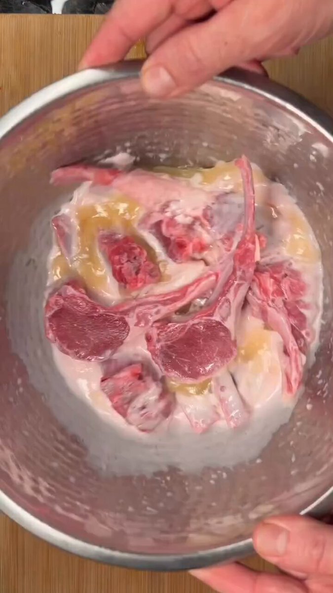 Amerika'da 9 aylık bir bebeğin akşam yemeği..