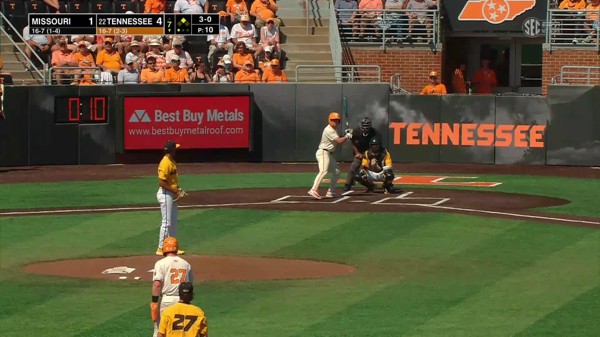 This man is a pinch hitting machine! 📺 #GBO🍊 // #OTH
