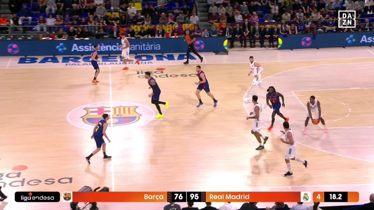 Desde mayo de 2024, el Real Madrid ha ganado 10/11 Clásicos oficiales. Son 5 seguidos en el Palau Blaugrana.