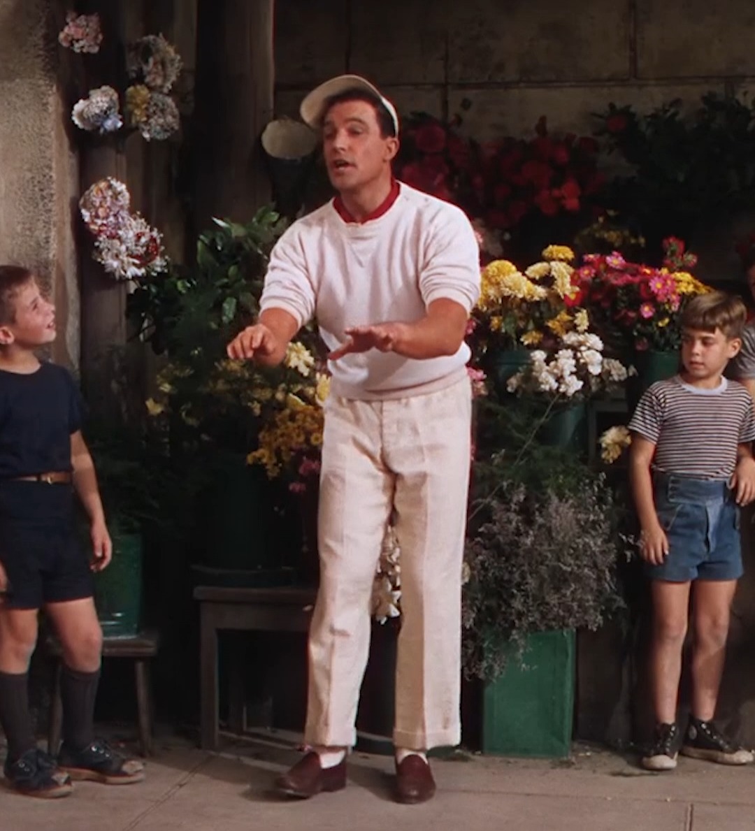 He's got rhythm. Gene Kelly in AN AMERICAN IN PARIS.