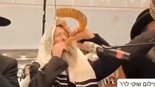 شاهد وإستمتع بكمية الخوف والذعر والبكاء بسبب صواريخ إيران ولبنان 😂
