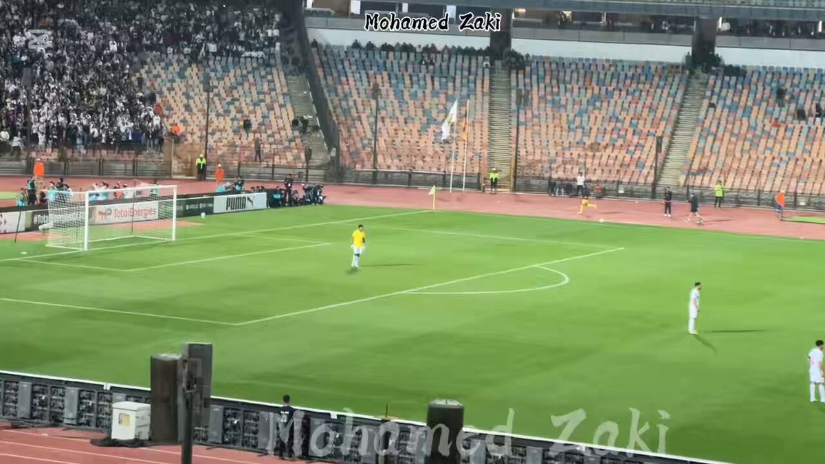 7 دقائق من نار.. جمهور الزمالك يشعل المدرجات ويهز ستاد القاهرة عقب طرد محمد صبحي 🔥