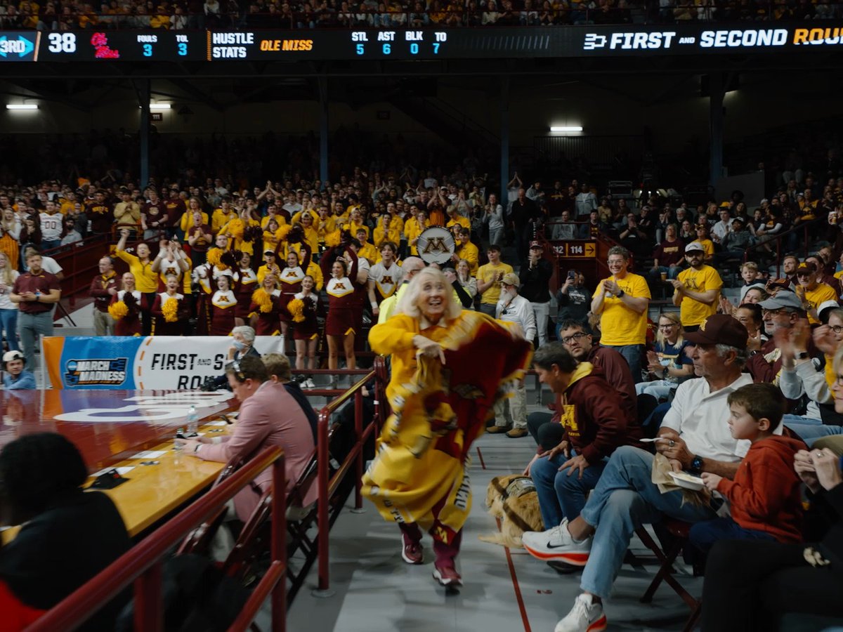 The Heart of the Barn: Blanket Lady 💛 #SkiUMah