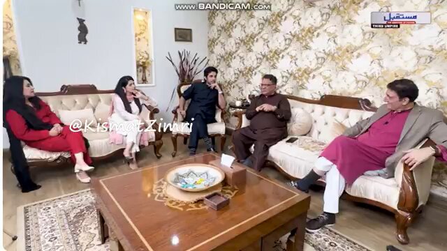 سہیل احمد کے دئیے زخم ابھی بھرے نہیں تھے اور مزمل سہروردی نے یوتھیوں کی باجیوں کی اندام نہانیاں پھر سے زخمی کر دی ہیں 😂👇🏼🤫 عمران خان کی بیگم جیل میں ہی ہے اور دونوں کی ملاقات ہو جاتی ہے 😂👇🏼🤫 اپنی بہنوں سے تو عمران خان ویسے بھی نہیں ملتا تھا شادی پر بھی نہیں بلایا تھا 😂👇🏼🤫