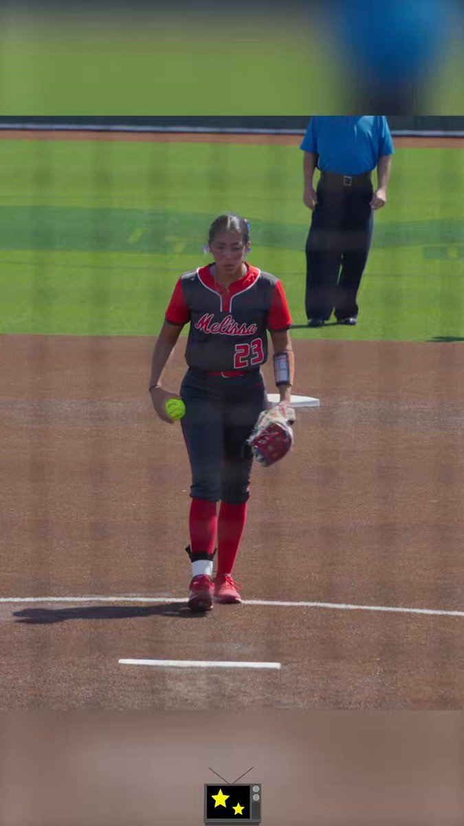 Arizona commit EloisaMaes2027 pitching highlights vs Waco Midway Cassie Crabtree Game highlights: