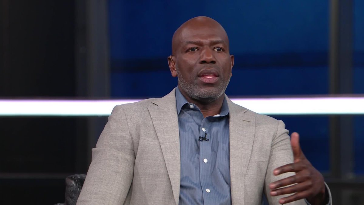 Tony Delk breaks down the difference in the 2025 and 2026 Florida guards. Fast Break is LIVE: 📺