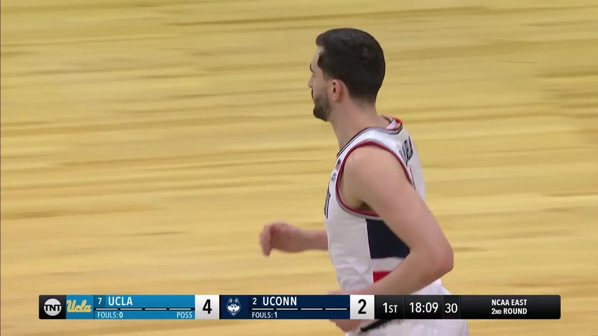 Alex Karaban SOARS ✈️ #MarchMadness UConn Men's Basketball