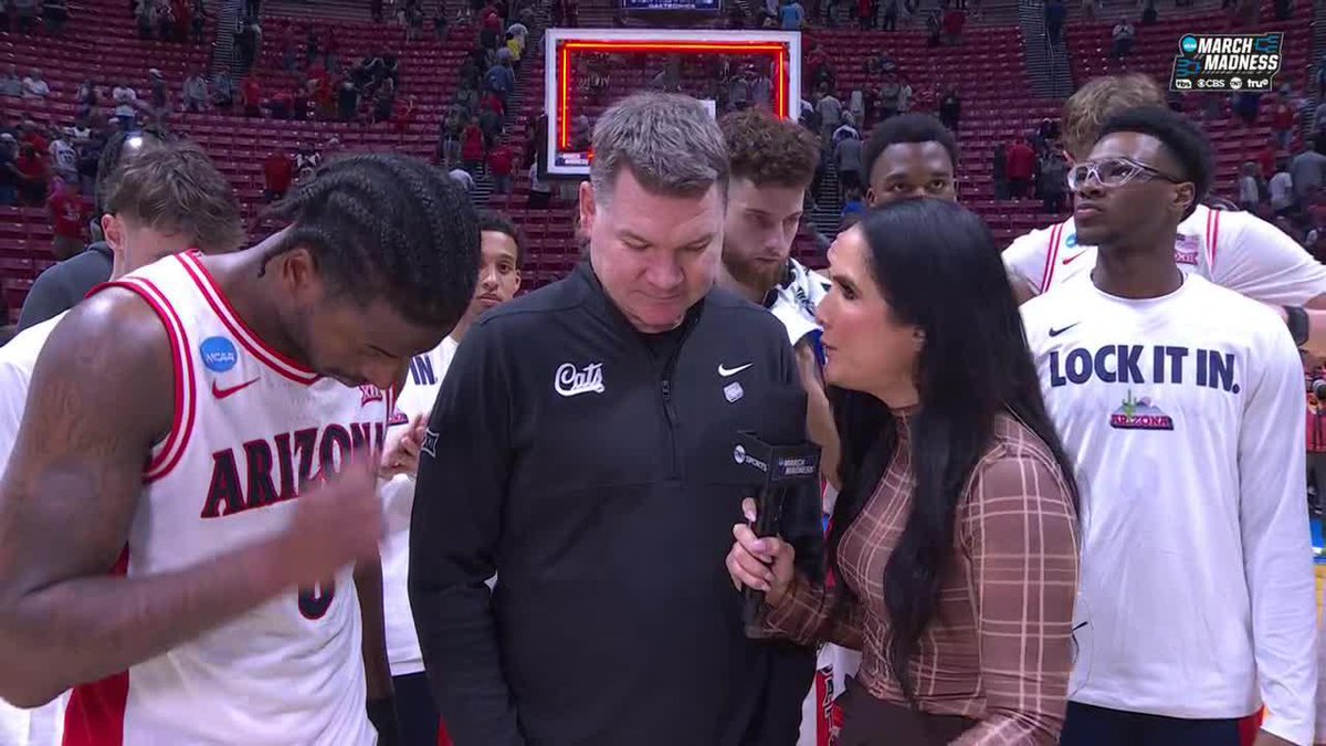"We always say if we're not gritty... We're a word that rhymes with gritty." 😂 Arizona Basketball's Tommy Lloyd w/ Lauren Shehadi after advancing to the Sweet 16