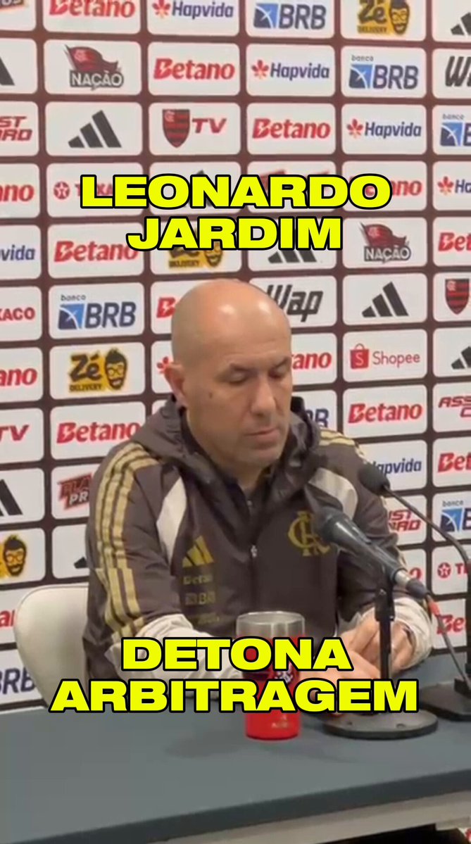 ⚠️ Leonardo Jardim critica arbitragem de Corinthians 1x1 Flamengo: “No último jogo (Flamengo 0x2 Corinthians, na Supercopa) houve a expulsão do Carrascal e hoje aconteceu a mesma coisa com o Jorginho, mas foram duas medidas. Vocês viram.” 🎥 Flamengo | Coluna do Fla