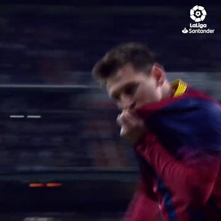 🇦🇷✨ 12 years ago today: Lionel Messi scored a hat-trick at the Bernabeu! This is the match that Messi became the all-time TOP goalscorer in the El Clasico. 🥇