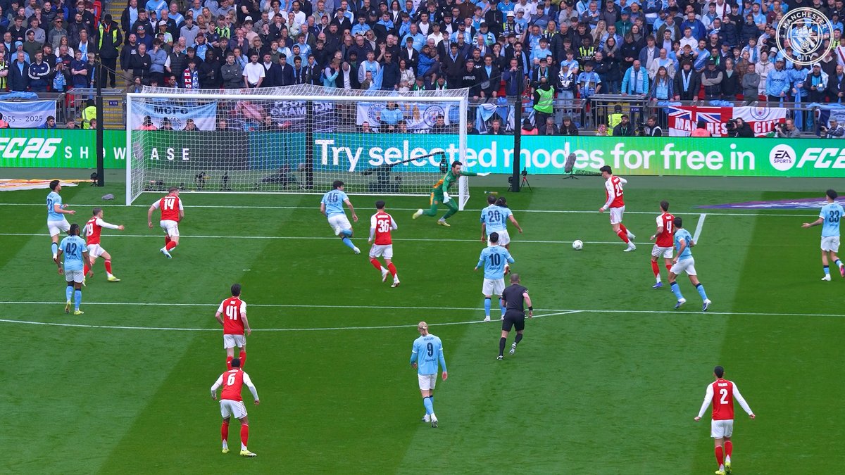 Keep your eyes on William Saliba, he wanted it to go in so bad