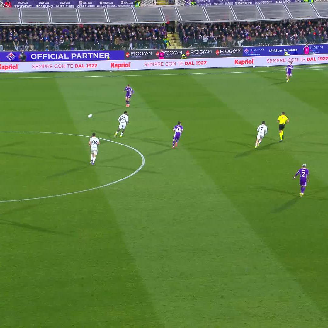 Il tap-in vincente di Ndour in #FiorentinaInter 🔥