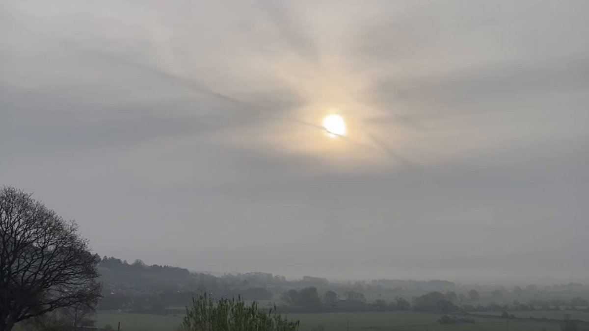 It can be painful to acknowledge the truth, but yes we are being poisoned like vermin. Are you going to allow this? Or are you going to speak out? #sundimming #chemtrails #geoengineering