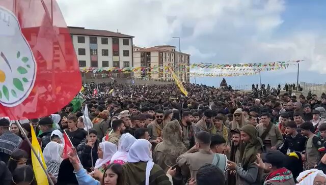 Görüntüler şehirin %70’nin devletin yıktığı Şırnak Merkez.