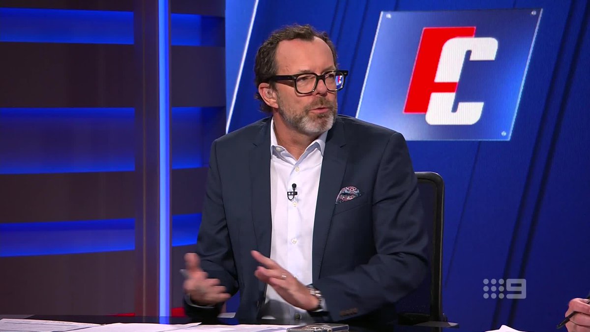 "I believe that Bassat at one stage even asked Wellington to admonish Fagan for the comments he made." Damian Barrett reveals the latest development in the tensions between St Kilda and Brisbane. #9FootyClassified | Watch on 9 & 9Now 🖥️