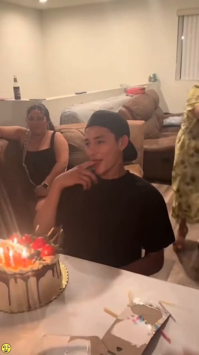 Worst of the worst thing it is... Spoiled the Birthday moods