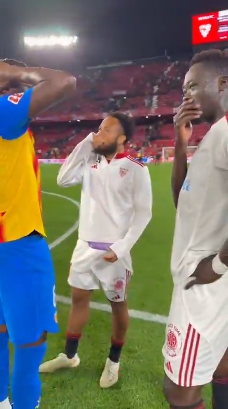 🦅 ¡Reencuentro de SUPER ÁGUILAS en el SevillaValencia! 🇳🇬 Akor Adams 🇳🇬 Chidera Ejuke 🇳🇬 Umar Sadiq insideLALIGA | LALIGAEASPORTS