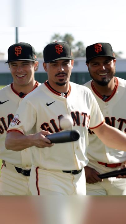 MLB players playing keepy uppies with a baseball bat ⚾️ MLB #OpeningNight New York Yankees vs. San Francisco Giants LIVE on Netflix — March 25 Coverage starts at 7PM ET | 4PM PT