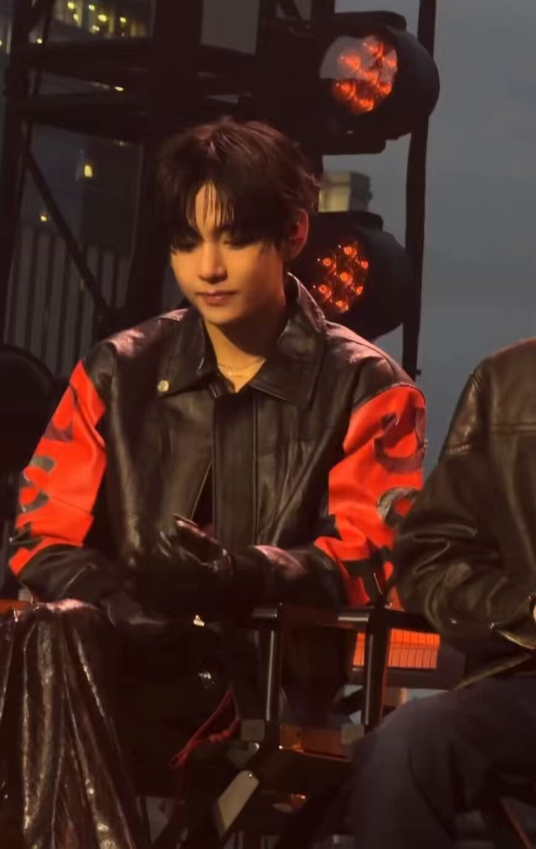 The close ups of the members WOW
