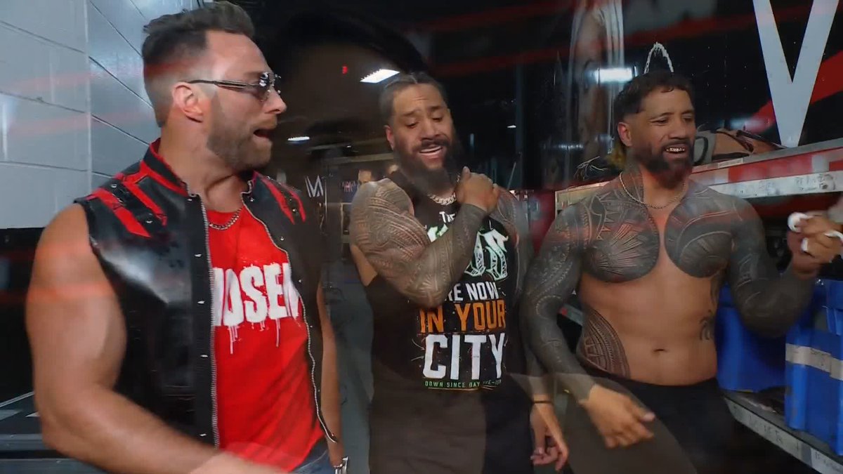 LA Knight and The Usos DO NOT seem to be on the same page! 😬 The Usos | LA Knight