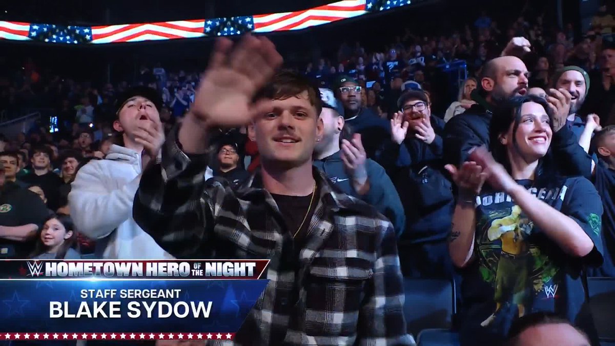Thank you for your service, Staff Sergeant Blake Sydow! 👏 #WWEHometownHero