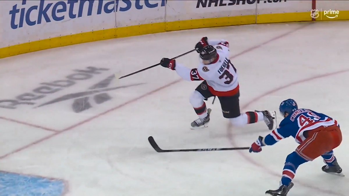 Warren Foegele's got his fifth goal since joining the Ottawa Senators! 🖐 And he's got goals in three straight games!