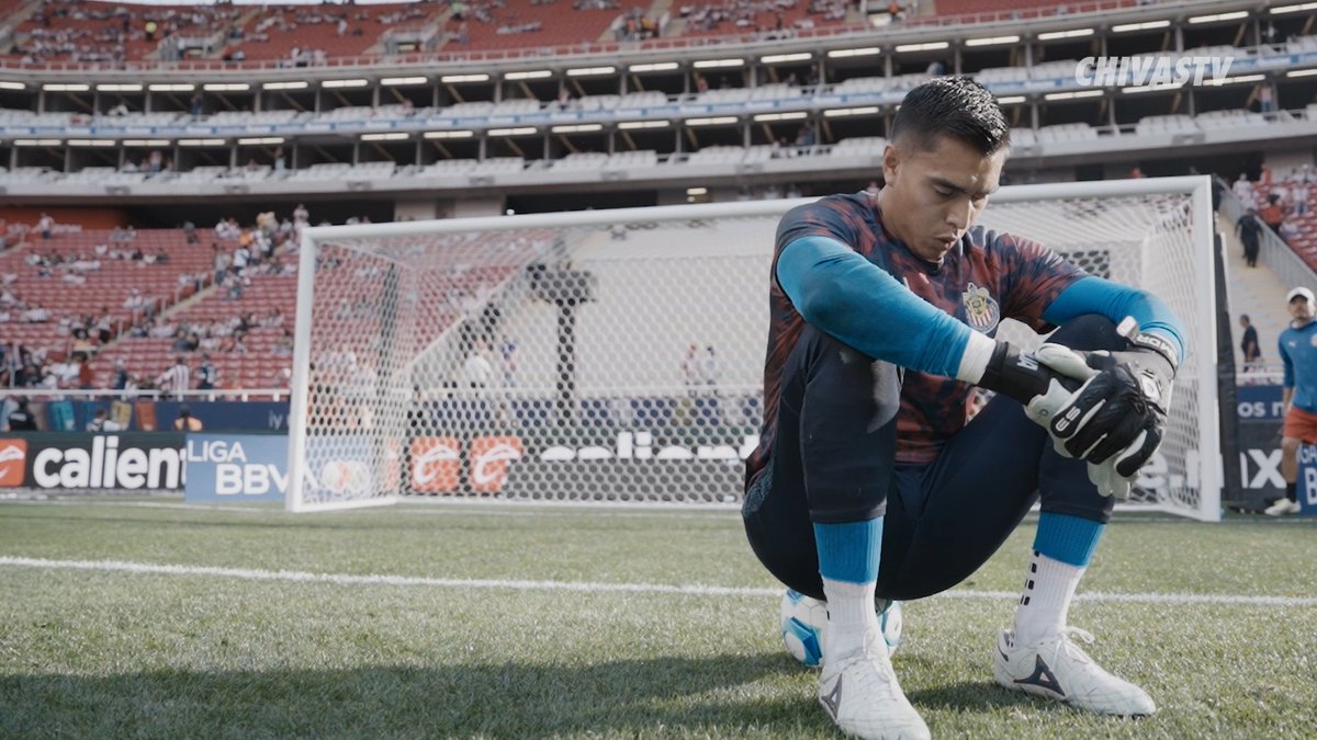 🇲🇽 ¡EL MEJOR PORTERO DE MÉXICO TIENE EL OBJETIVO CLARO! 🔝 🧤 ‘El Llamado’ de Raúl Rangel YA DISPONIBLE en CHIVASTV 👉