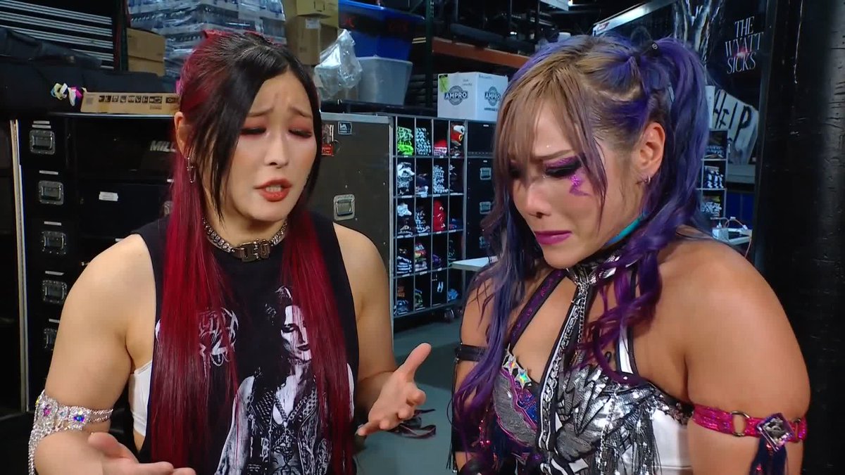IYO SKY wants to help Kairi Sane but she may have a Raquel problem first! 🤯 IYO SKY