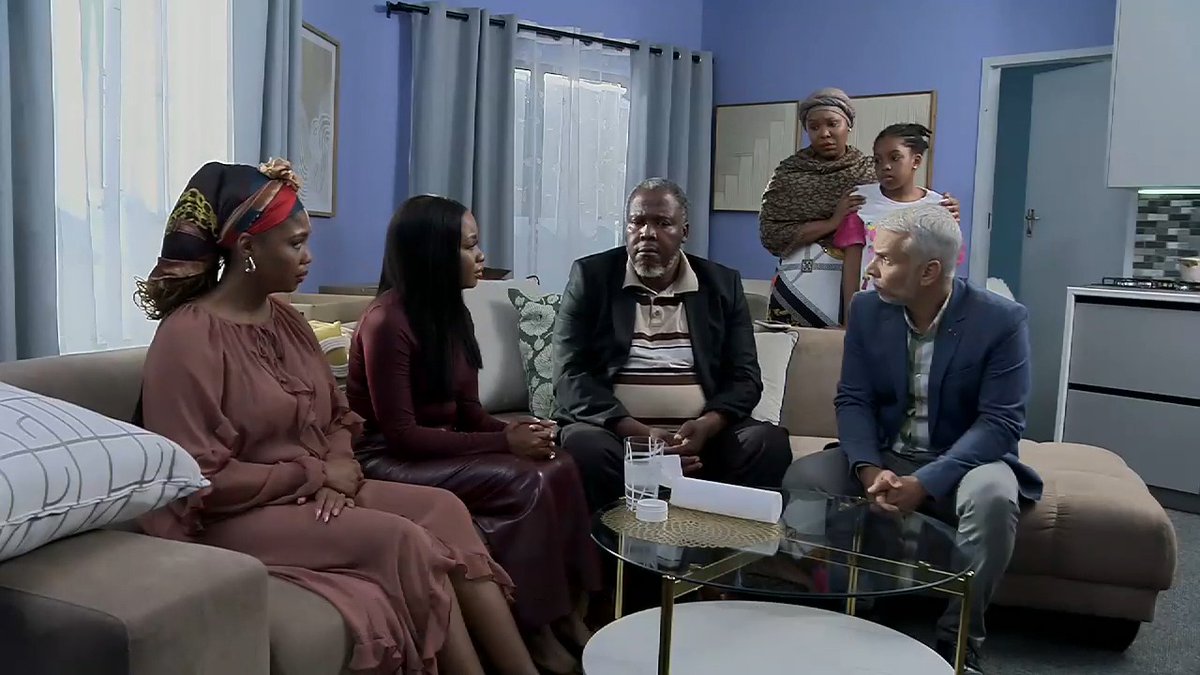 Whewww 😅 what a HUGE misunderstanding! Khanyi heard what she heard… and now everyone’s pulling up ezoduduza 😂🤦🏽‍♀️ #etvScandal