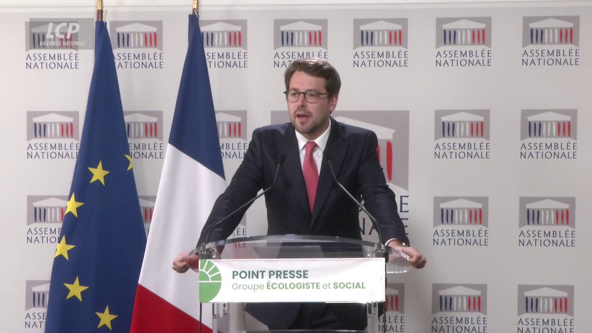"Je note que M. Glucksmann n'a rien eu de mieux à faire entre les deux tours de l'élection municipale que de dénoncer des alliances dans des villes où il fallait pourtant combattre la droite radicalisée et l'extrême droite", dénonce Benjamin LUCAS. #DirectAN cc Raphael Glucksmann
