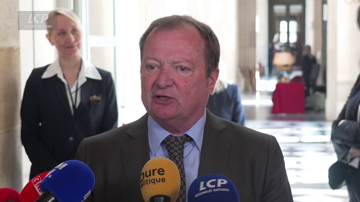 PS/LFI : "Au-delà des petites tactiques à la petite semaine sur les alliances, ce que je souhaite, c'est qu'on soit capable de discuter d'un programme qui soit en phase avec les aspirations des classes populaires", relate Stephane Peu (PCF).
