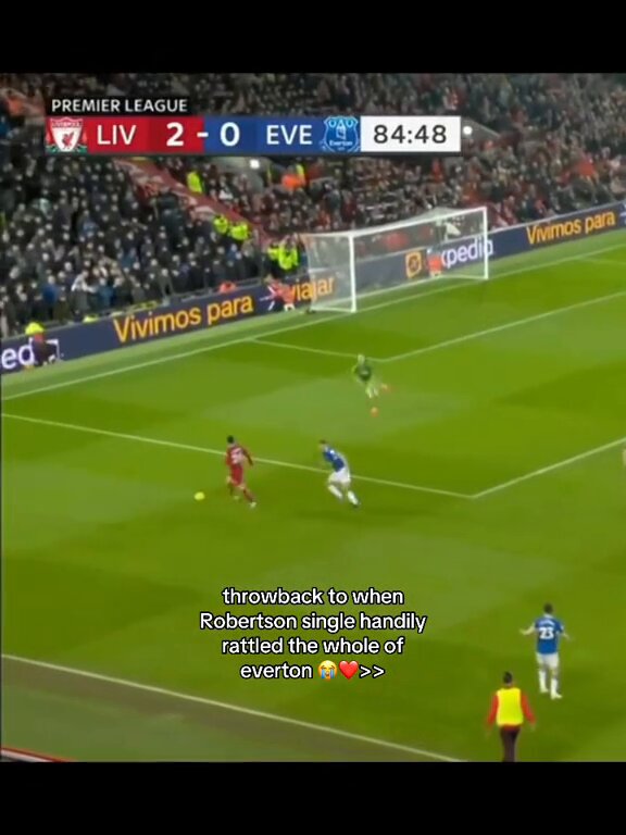 Robertson taking a piss off the whole Everton players while they are losing. Epic shithousery