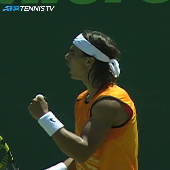 🔙 Masters 1000 de Miami, año 2005 🇨🇭 Roger Federer de un lado. 🇪🇸 Rafael Nadal del otro. 🥹 Nostalgia ha ingresado al chat.