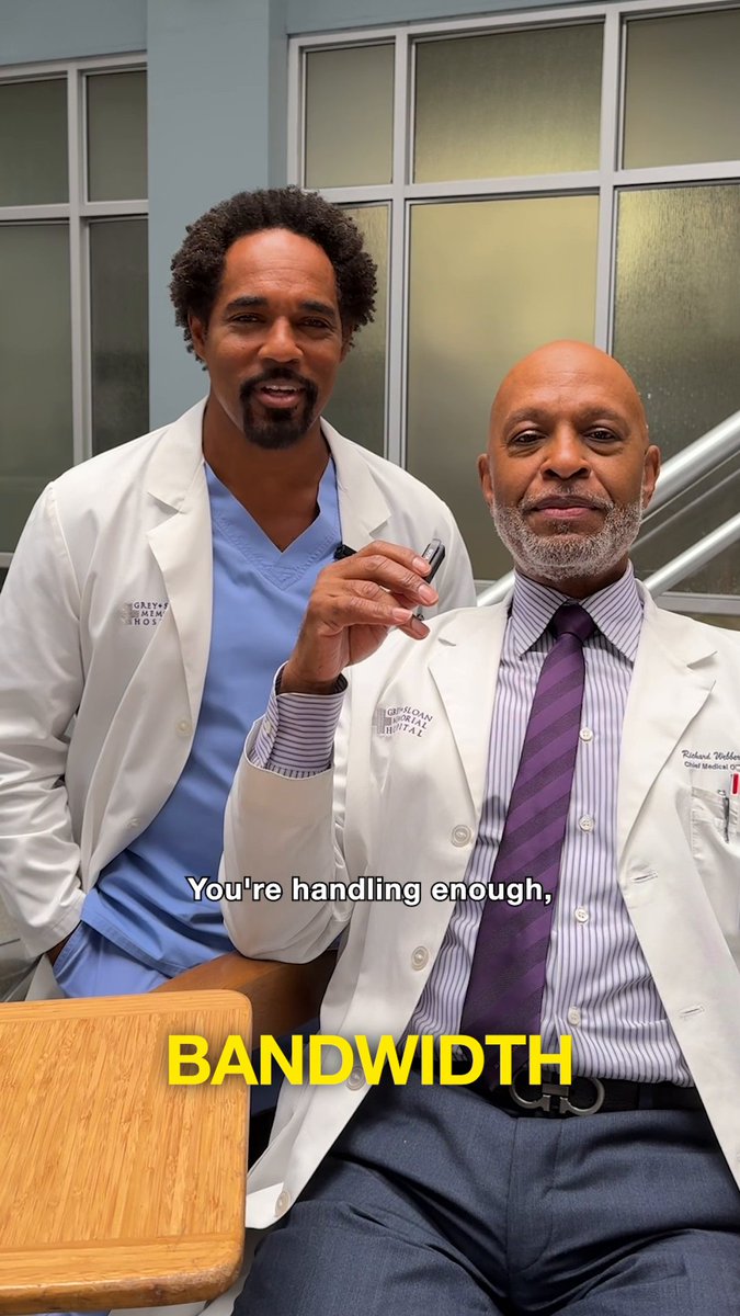 We love our actor doctor (but definitely not office) cuties 🫶