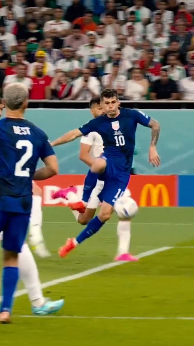 PULISIC’S FIFA WORLD CUP MOMENT! In the 2022 FIFA World Cup, Christian Pulisic delivered this memorable game-winning goal that sent the U.S. Soccer Men's National Team to the knockout stage of the tournament 🇺🇸 79 days until the FIFA World Cup on FOX!