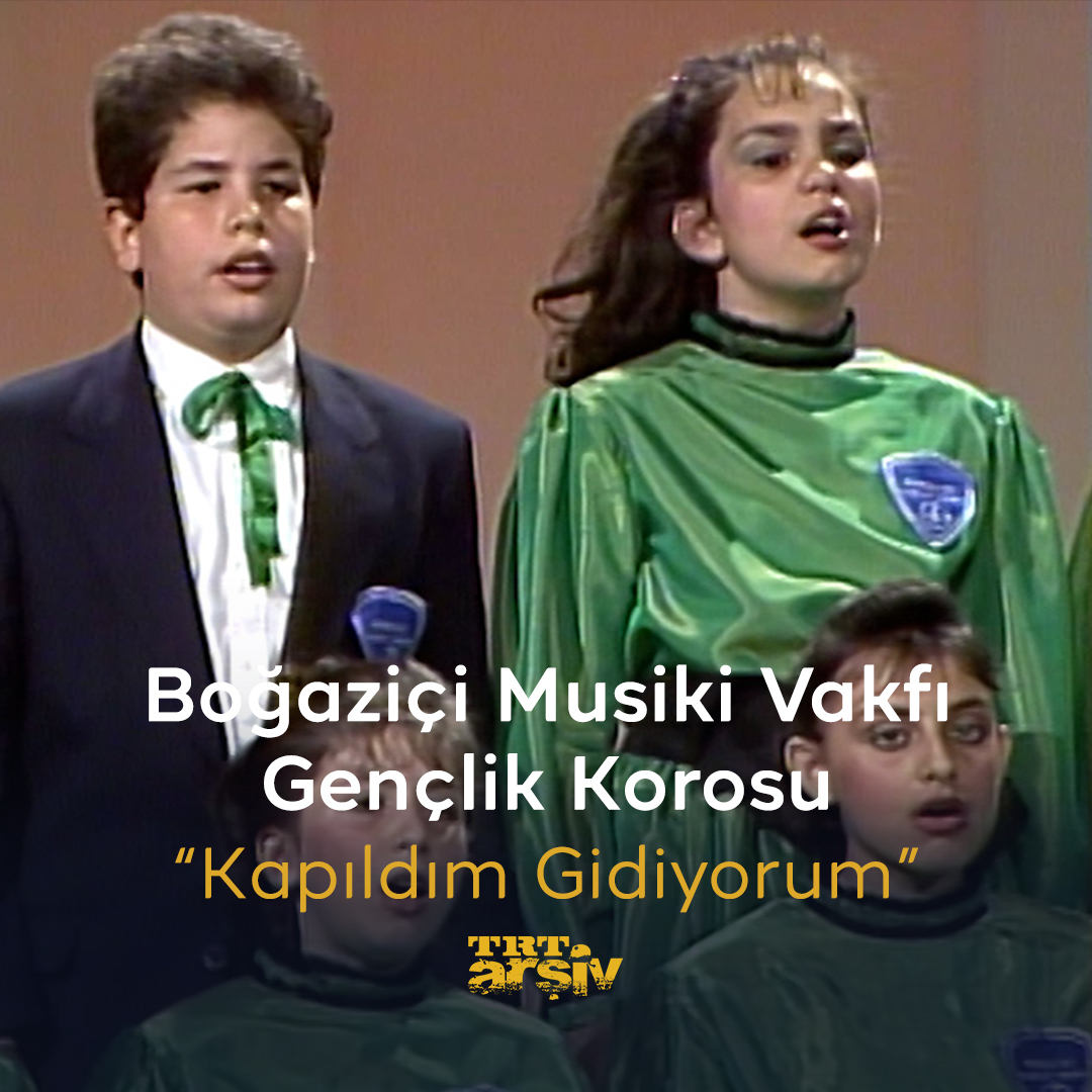 Sözer Yaşmut yönetimindeki Boğaziçi Musiki Vakfı Gençlik Korosu’ndan bir hicâz eser: “Kapıldım Gidiyorum” #TRTArşiv