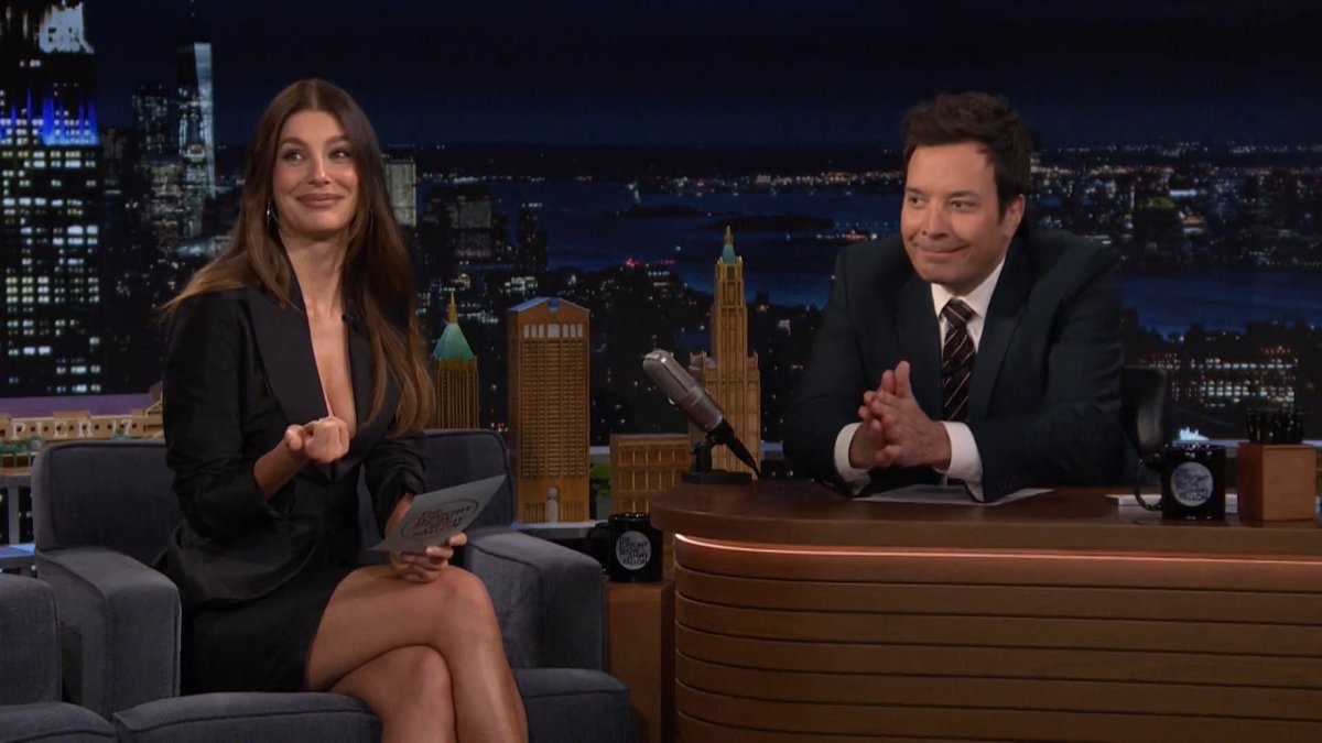 Camila Morrone quizzes Jimmy on Toronto slang after learning some phrases from her Canadian co-star, Adam DiMarco 🤣 #FallonTonight