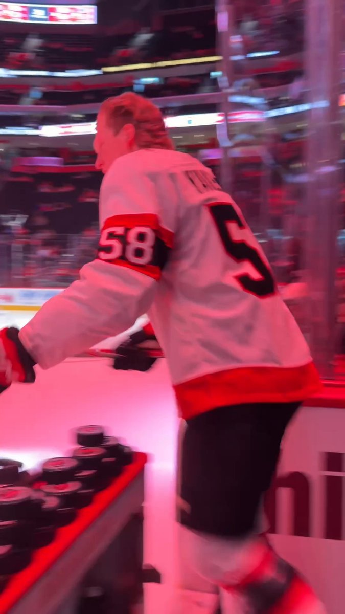 It's a double debut for the Ottawa Senators‼️ Jorian Donovan and Carter Yakemchuk are playing their first NHL games tonight!
