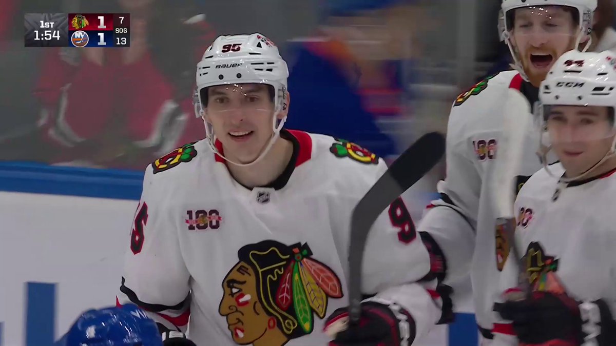 🚨 ANTON FRONDELL FIRST NHL POINT ALERT 🚨 He picks up the assist on Ilya Mikheyev's goal!