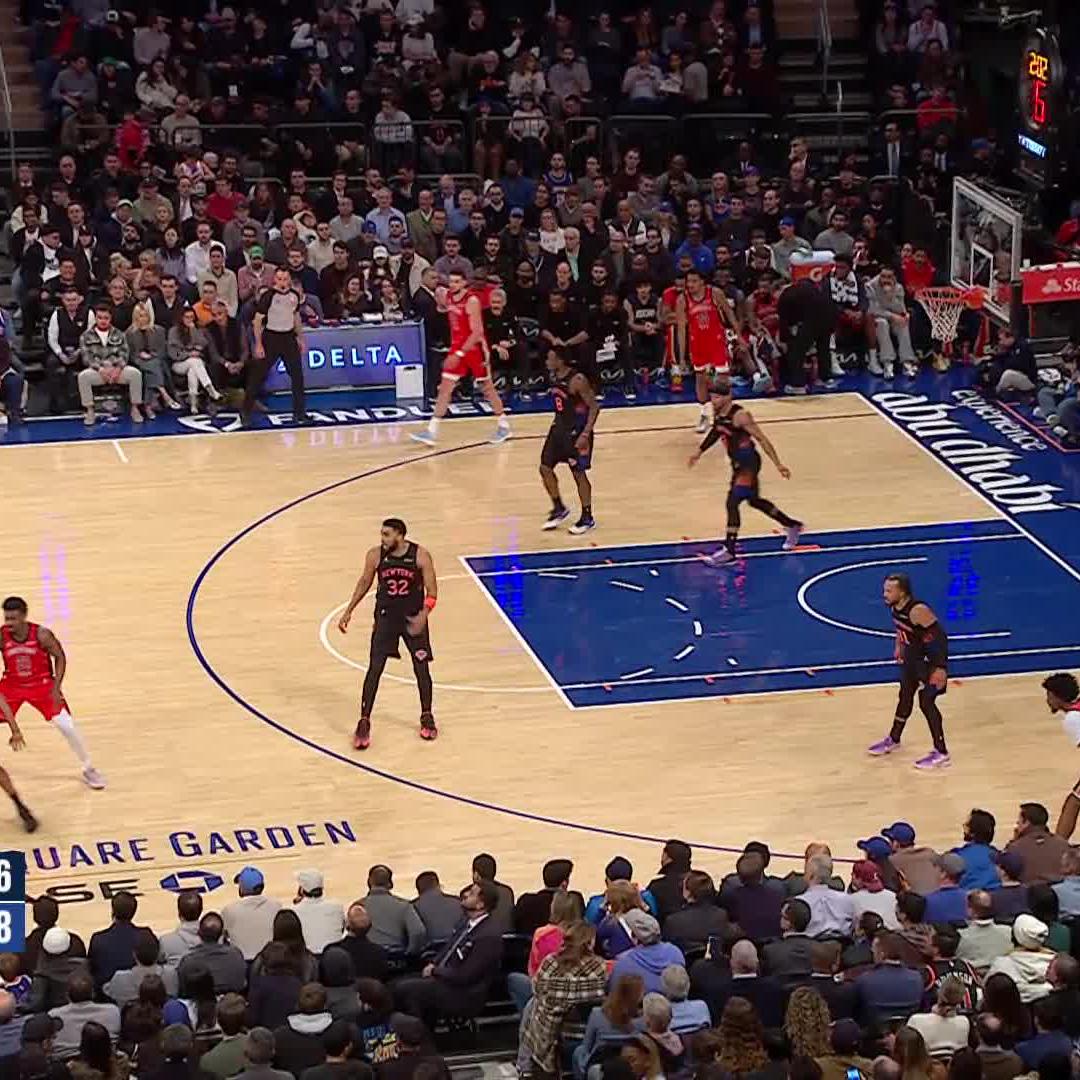 THAT'S BEAUTIFUL BASKETBALL.