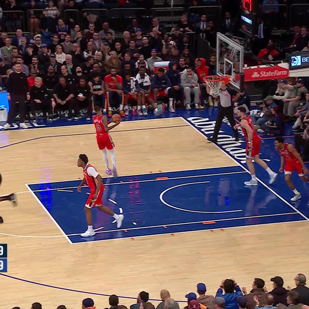 BLOCKED BY ROBINSON BEAUTIFUL PASS FROM BRUNSON WHAT A FINISH FROM CLARKSON