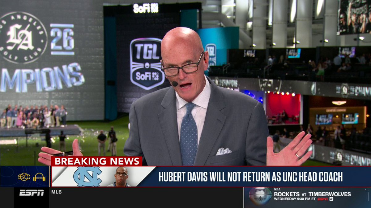 "It just didn't feel like Carolina basketball." @notthefakesvp reacts to Hubert Davis not returning as North Carolina's men's basketball head coach.
