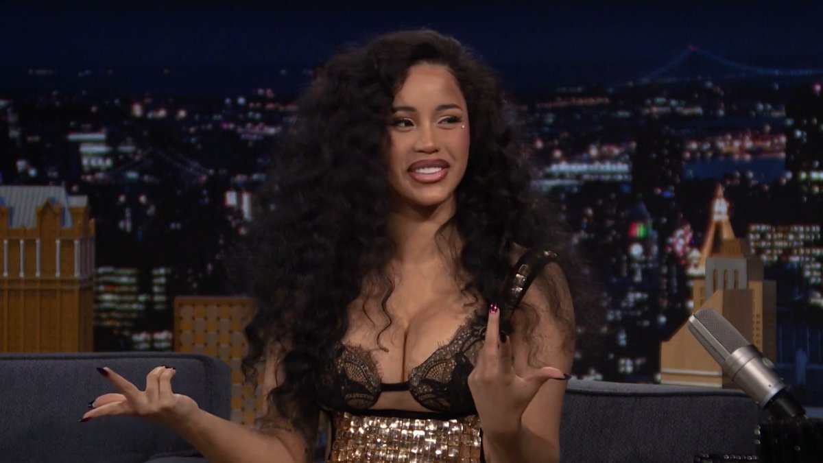 All of Cardi B’s friends and family keep asking her for tickets to her sold-out Little Miss Drama Tour at MSG this week 🤣 #FallonTonight