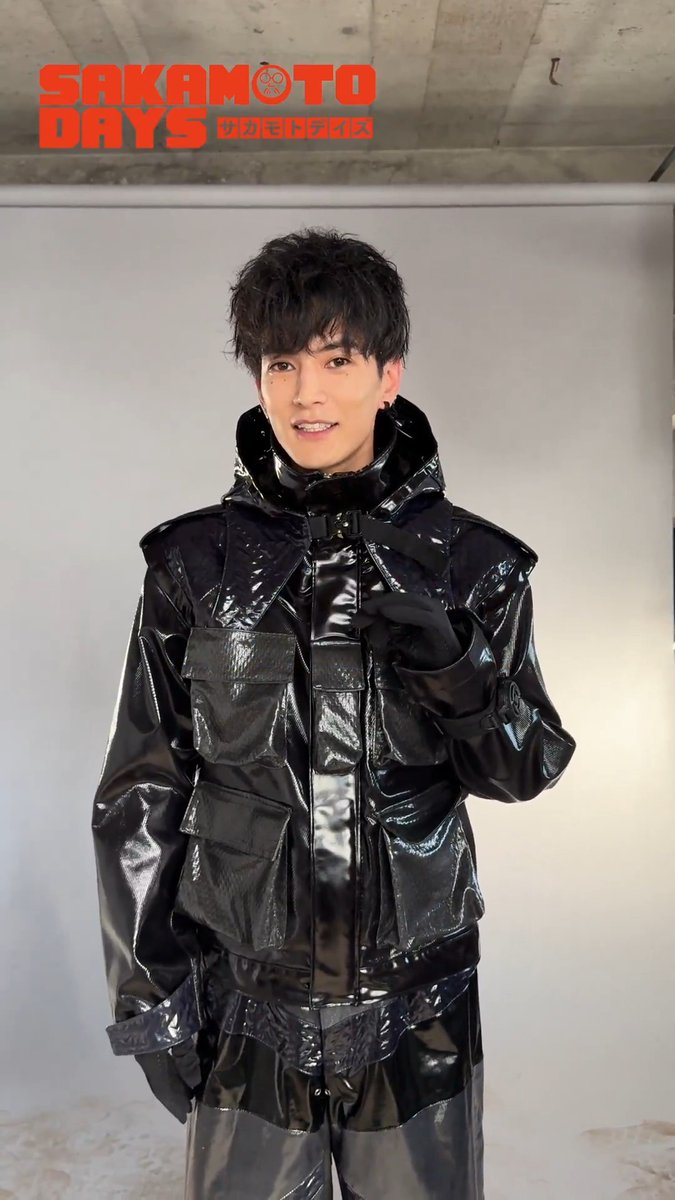 映画『#SAKAMOTODAYS』 キャラクター紹介 𝟠 ˊ˗ ►►► ━━━━━━━━━━ 🔫 勢羽夏生 役┊#渡邊圭祐 ━━━━━━━━━━ ◄◄◄ 渡邊さん演じる 笑わないクールな勢羽にも ぜひご注目ください✨ 🎥4.29 Wed. Roadshow #サカモトデイズ